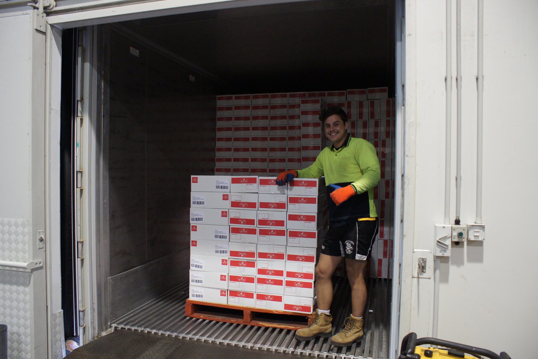 Why Proficient Containers Container Unloading and Loading Services