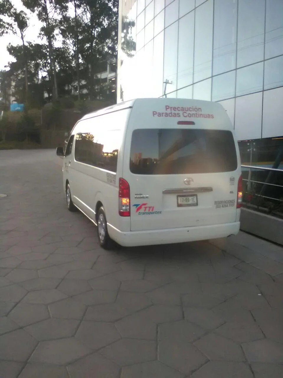 12Passenger Toyota Hiace Van Rental Mexico City
