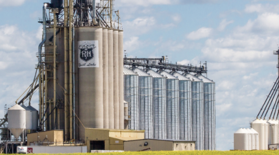 P&H to upgrade grain elevator, other Quill Lake facilities Railroad News