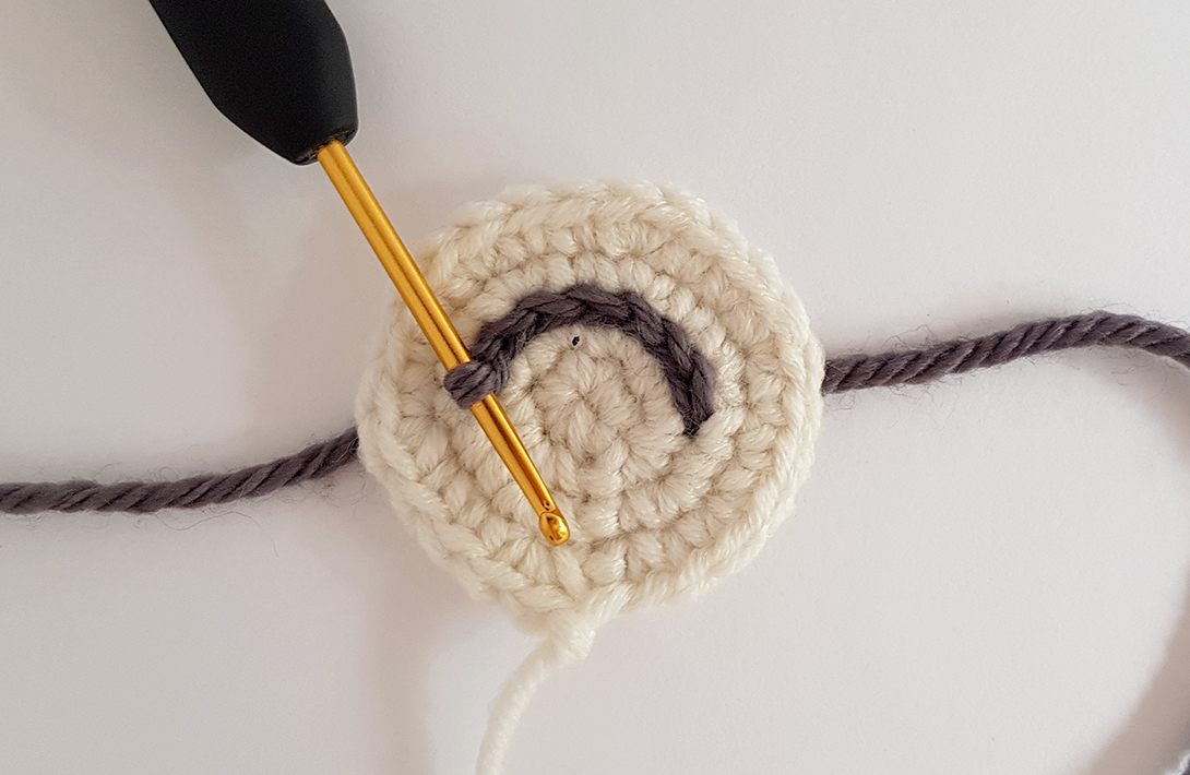 View How To Crochet Curved Horns Pictures