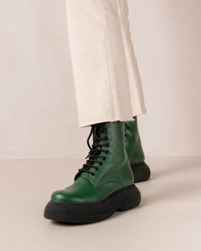 Simple Guide to Vegan Fashion There’s More to It Than Leather! Sustainable Fashion Blog