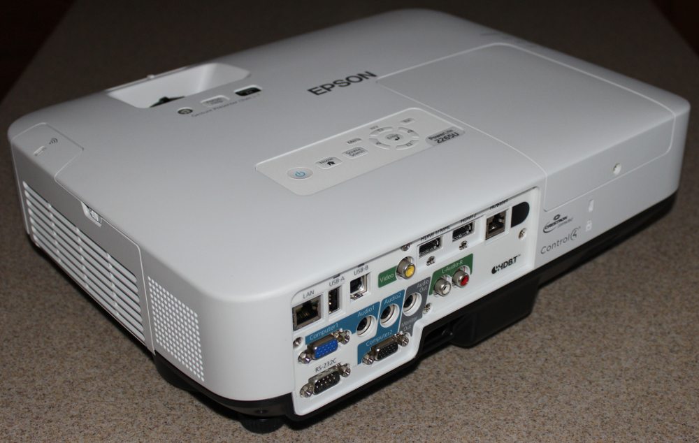 Epson PowerLite 2265U Projector Review Hardware Tour Projector Reviews