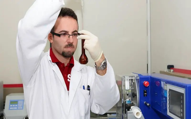 Top 25 Laboratory Technician Interview Questions & Answers 2024