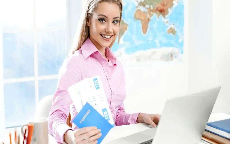 Top 25 Travel Agent Interview Questions and Answers in 2024