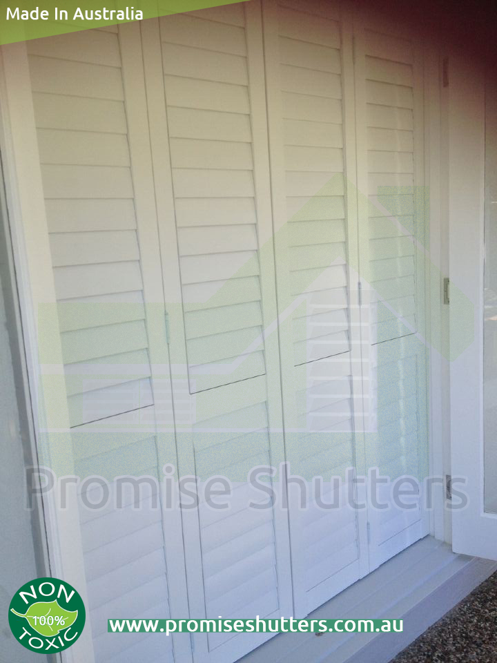 4 panels white shutter doors,hingedfold,two left,two right, without