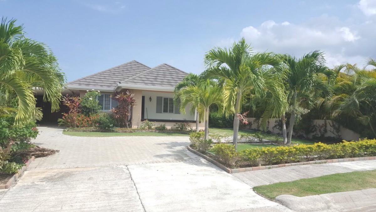 House For Rent in The Palms Richmond Estate, St. Ann Jamaica