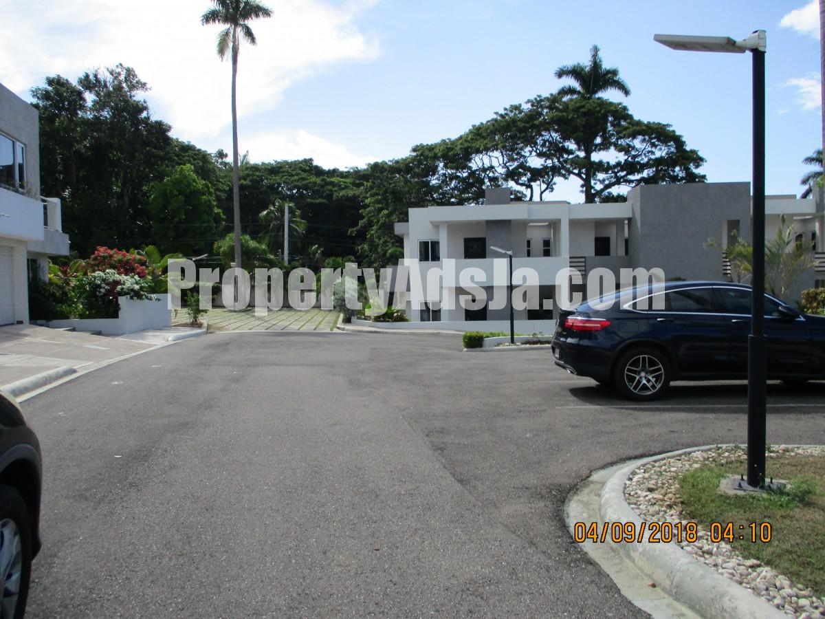 Townhouse For Sale in Spring Gardens, St. James Jamaica