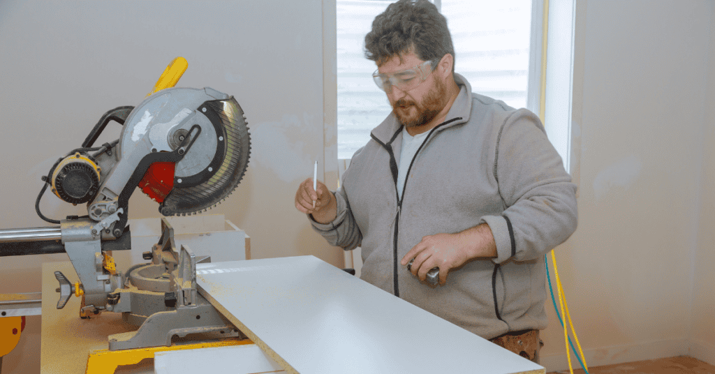 Reciprocating Saw Vs Circular Saw | What's the Difference