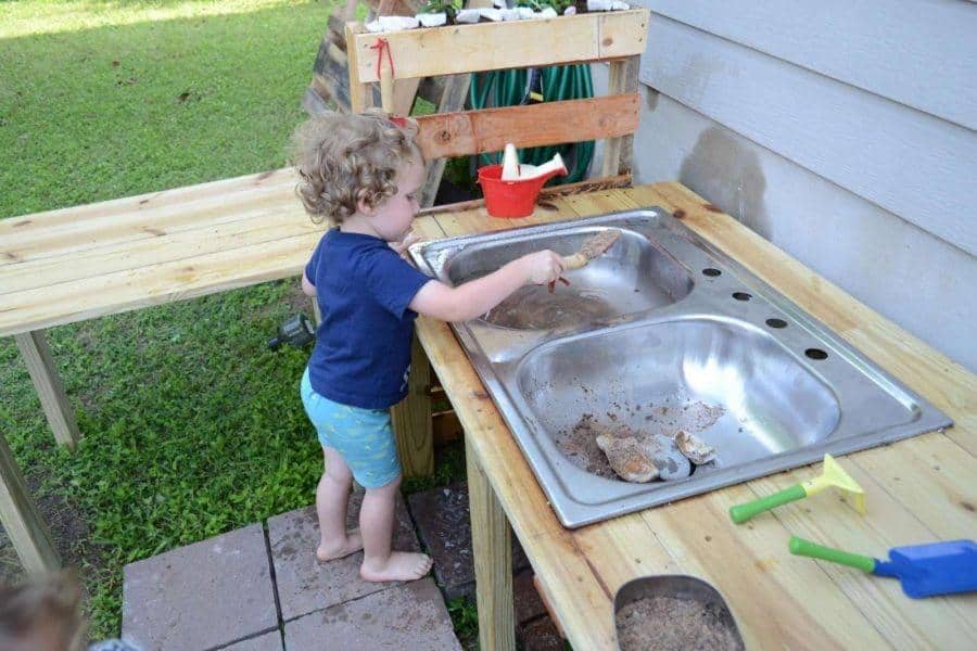 11 DIY Outdoor Mud Kitchen Ideas For Your Kids Pro Tool Guide
