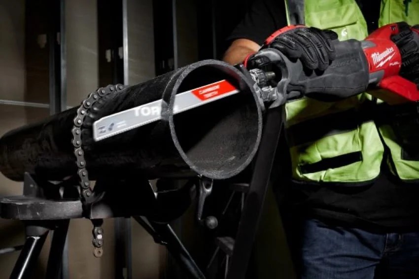 Milwaukee Ax and Wrecker Carbide Sawzall Blades Pro Tool Reviews