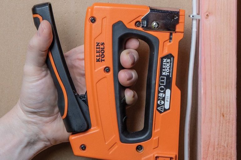 Klein Cable Stapler for Romex, Voice, and Data Pro Tool Reviews