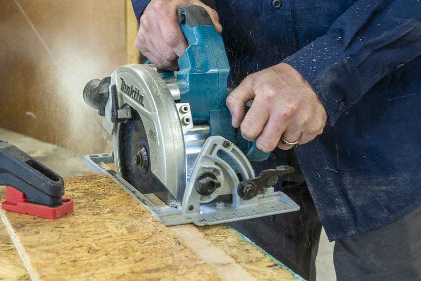 How to Make Rip Cuts with a Circular Saw Pro Tool Reviews