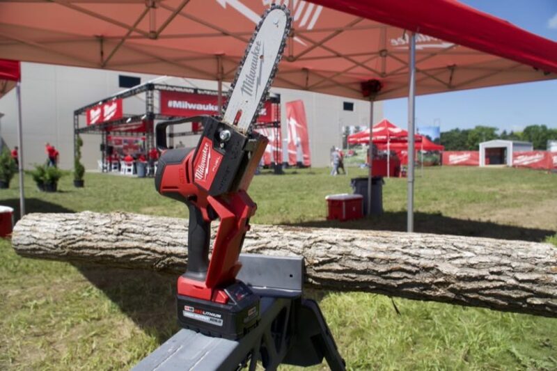 Milwaukee M18 Fuel Hatchet Pruning Saw Pro Tool Reviews