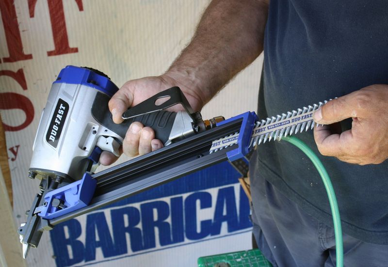 DuoFast DF150STC TICO Nailer Review