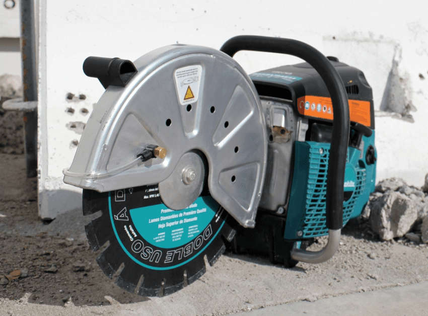 Makita EK7301 14inch Gas Power Cutter Concrete Saw