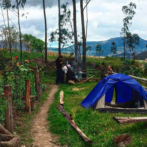 CAMPING Guía Turística Ecuador