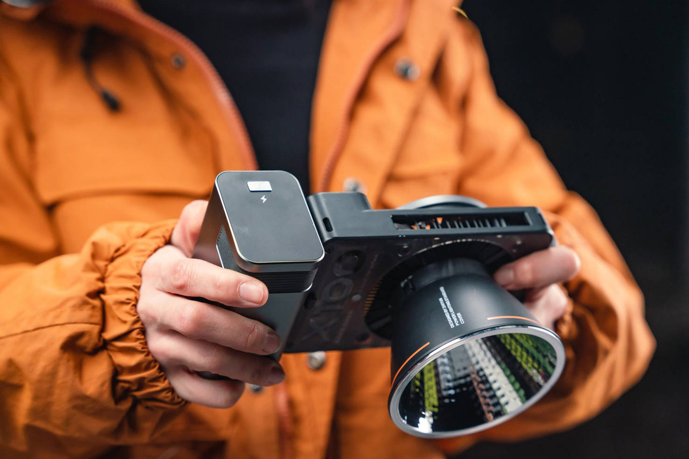 ZHIYUN MOLUS new film lights for content creators by Jose Antunes