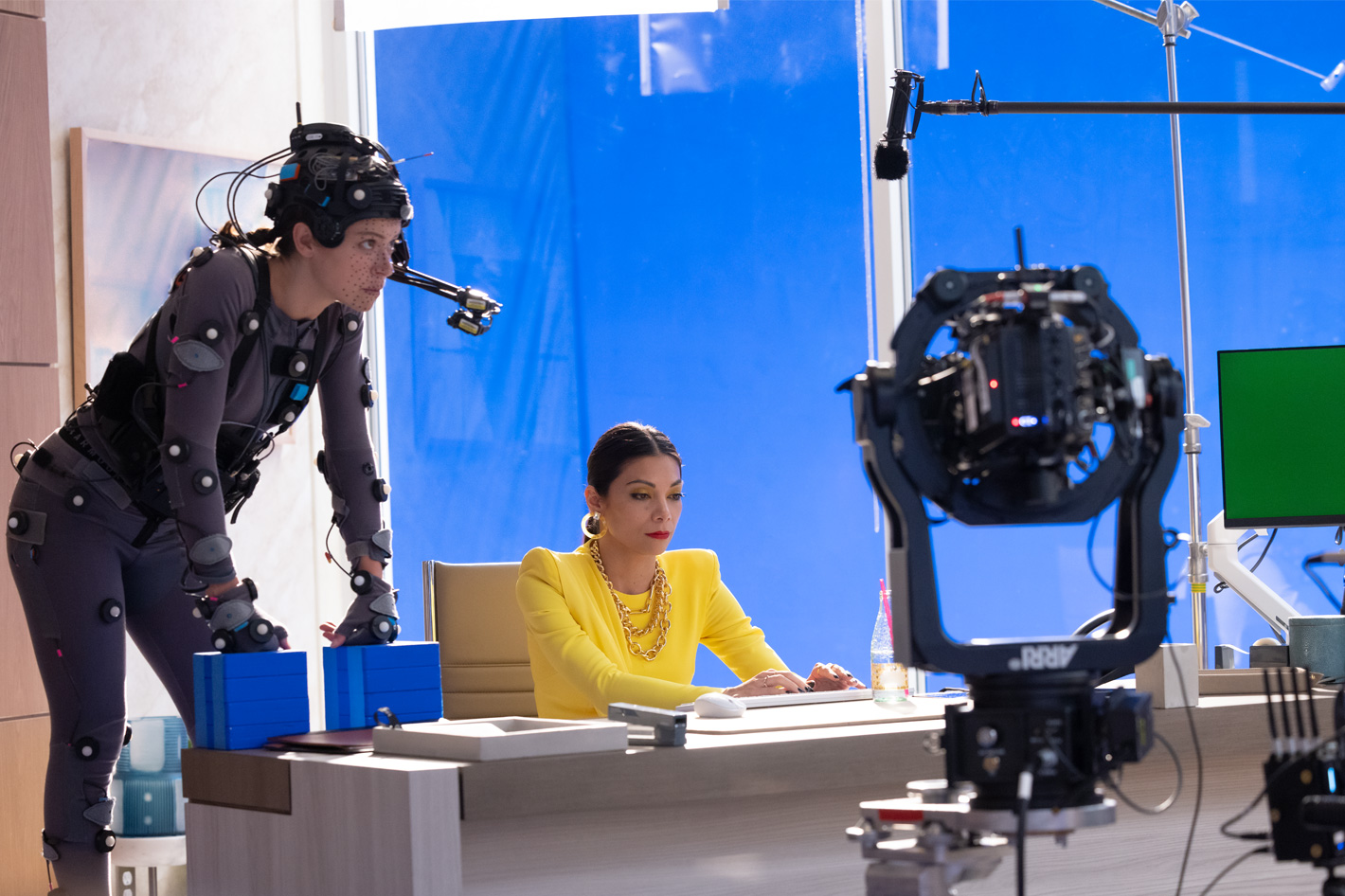 SheHulk redefining how CG characters and clothing interact by Jose