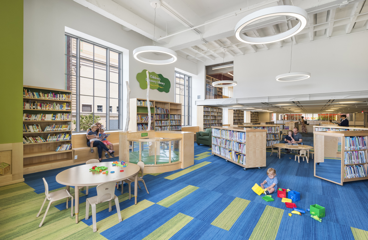 Volunteer Providence Public Library