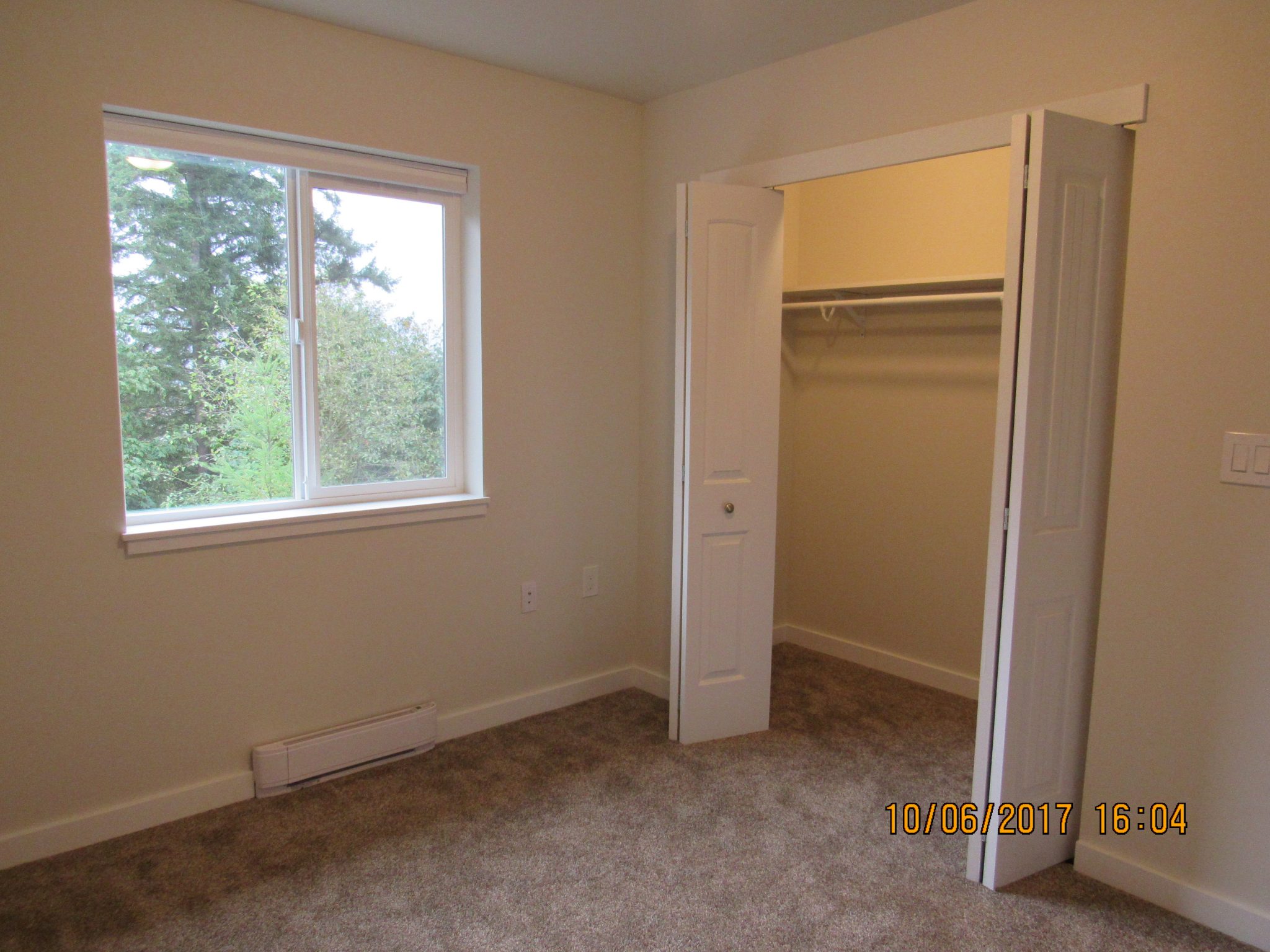 1032 Hillcrest Drive *Duplex* *Burlington* Piazza Realty Property