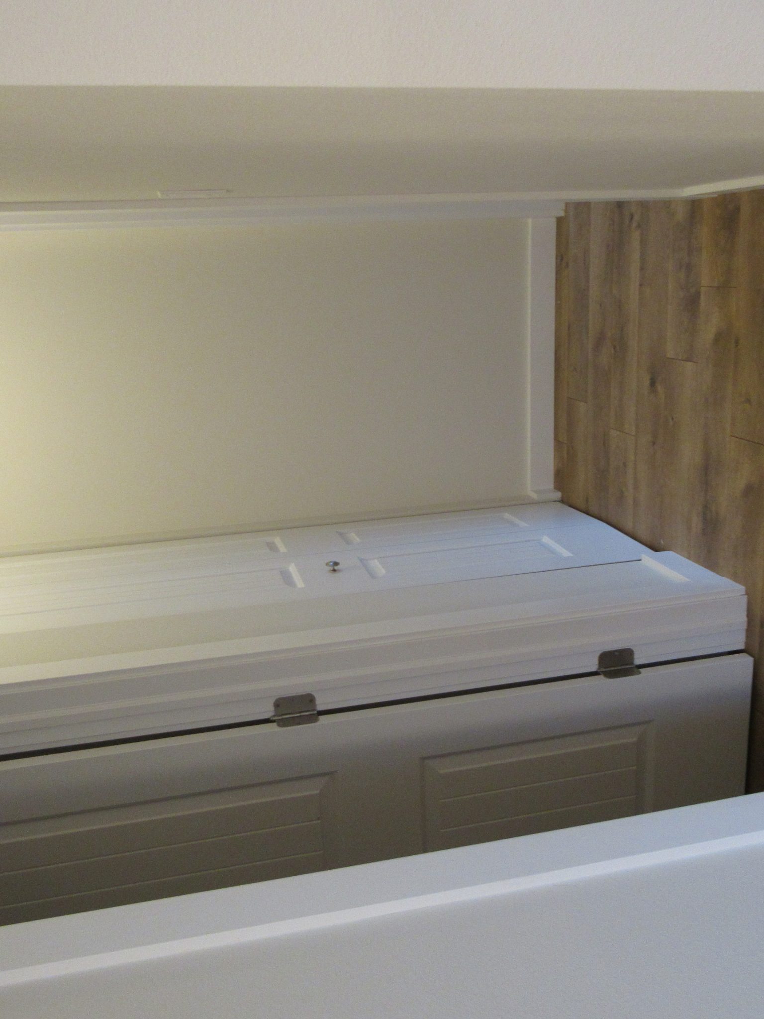 1032 Hillcrest Drive *Duplex* *Burlington* Piazza Realty Property