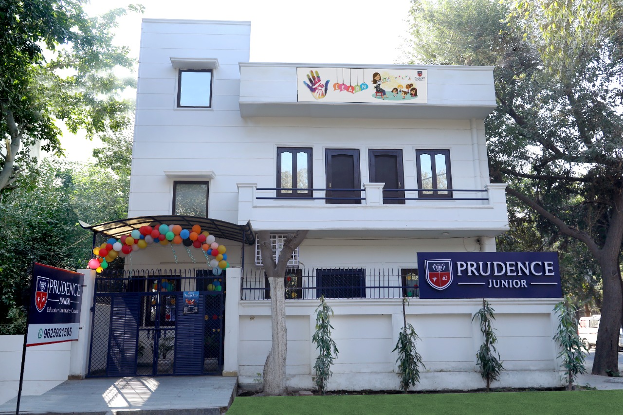 Best School in New Delhi, Top Schools in Delhi, Admissions in No 1