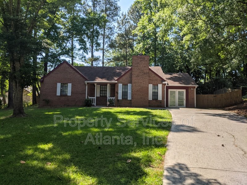 372 Fleming Ct Jonesboro, GA 302385741 Property Services Of Atlanta Inc