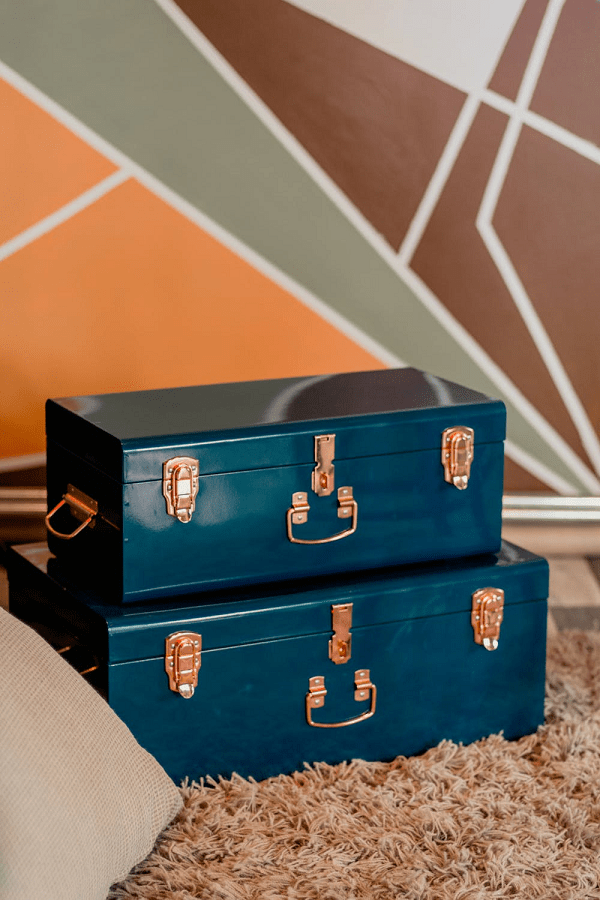 Choosing Between a Hard or Soft Custom Case PSI Cases