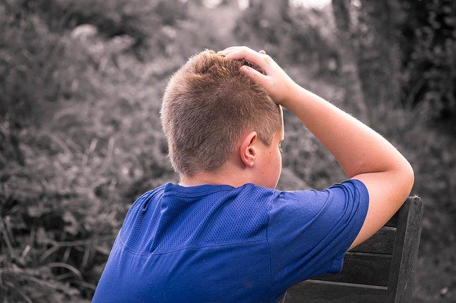 Body Language: Scratching The Head Meaning - Psychmechanics