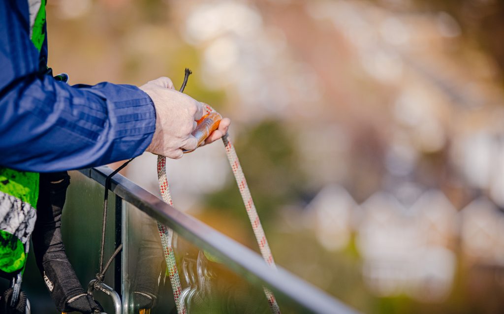 Rope Access PTSG delivers remedial work at Scotland glasshouse