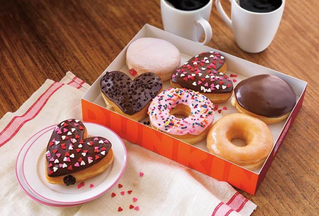 BAGAIMANA DUNKIN DONAT MENJUAL DONAT & KOPI SEPERTI PISANG GORENG PANAS