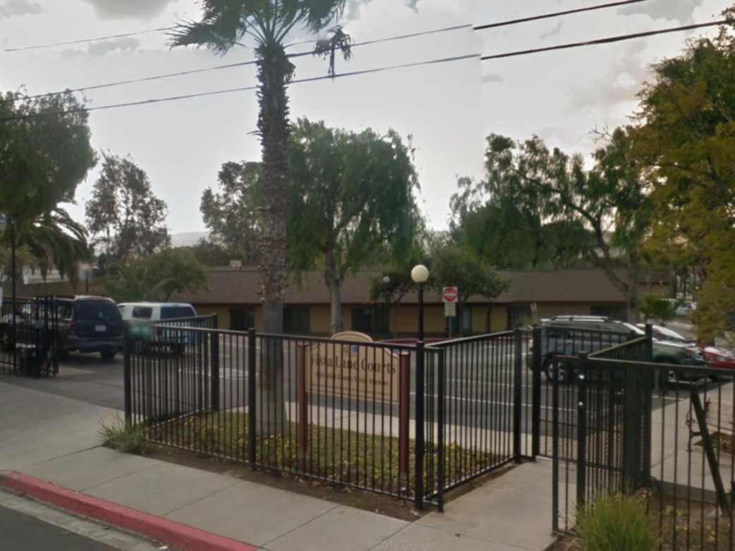 Vista Lane Courts Affordable Senior Housing Low Apartments