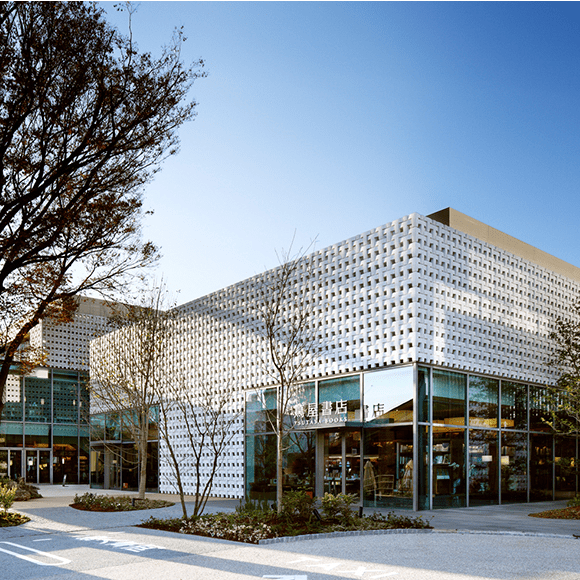 The CCC/Tsutaya library miracle in Japan combined libraries