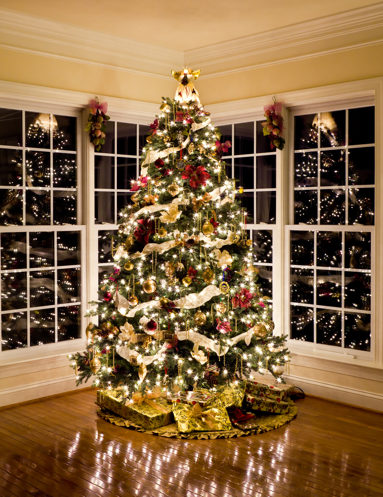 When Do You Take Your Christmas Tree Down 107 7 Pulse Fm Radio