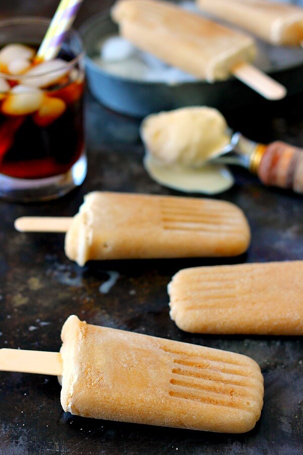 Root Beer Popsicles (Tastes Like a Root Beer Float!) Pumpkin 'N Spice