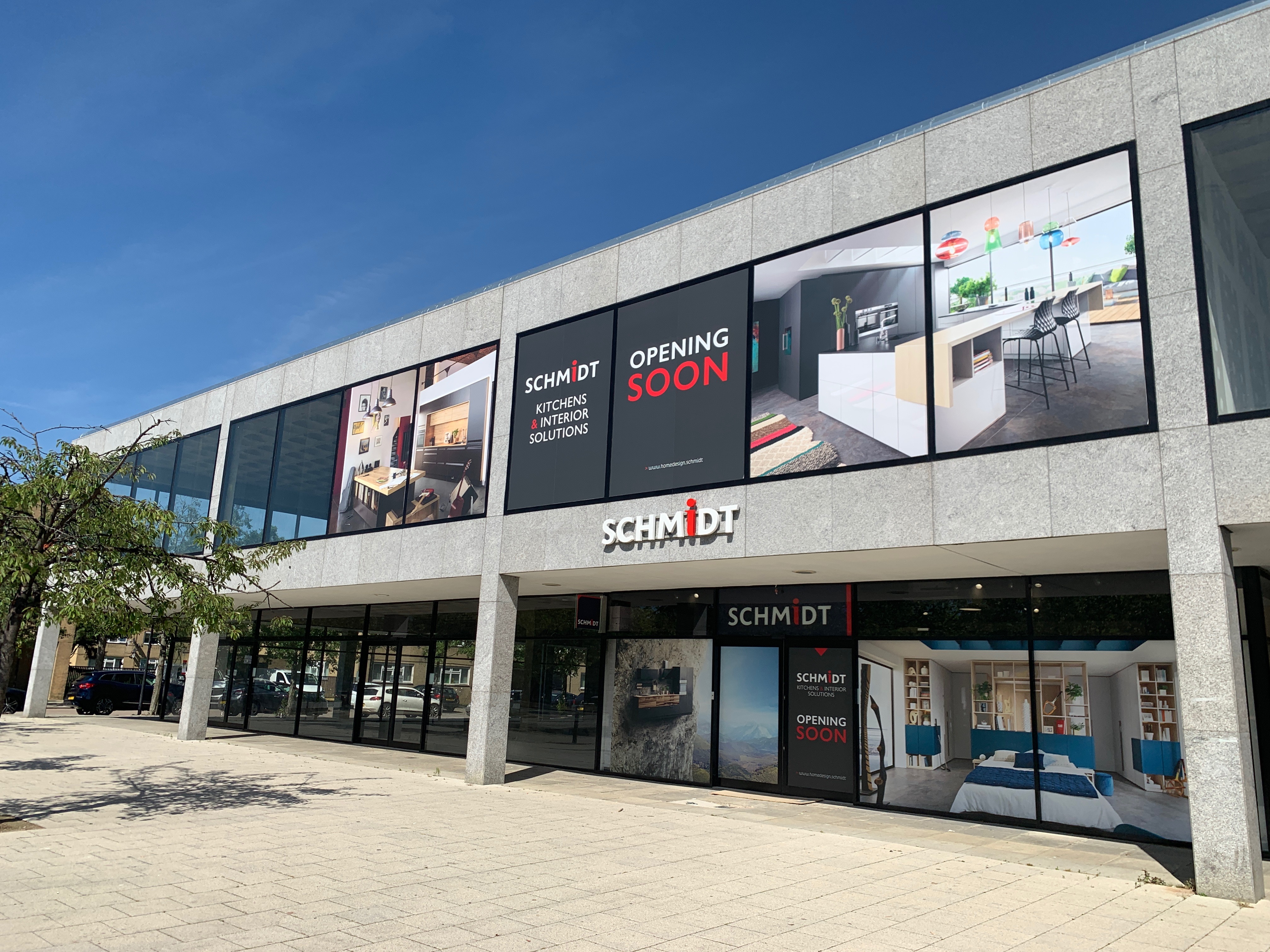 Lloyds Court, Milton Keynes, MK9 3EH, 110,000 sf Retail