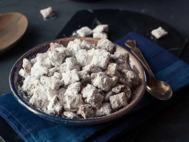 How to Make the Best Puppy Chow Recipe 4 Easy, Classic, Quick, Healthy