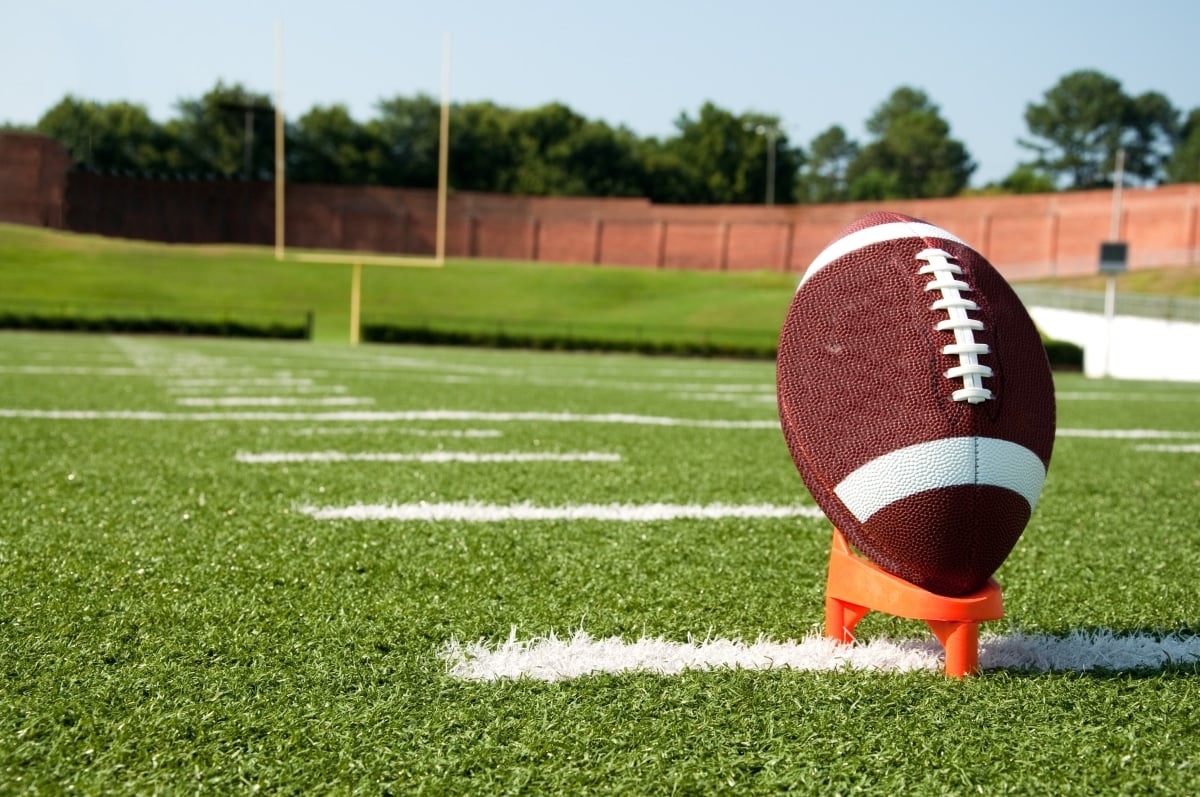 4 Reasons To Invest in Artificial Turf for Football Fields Purchase