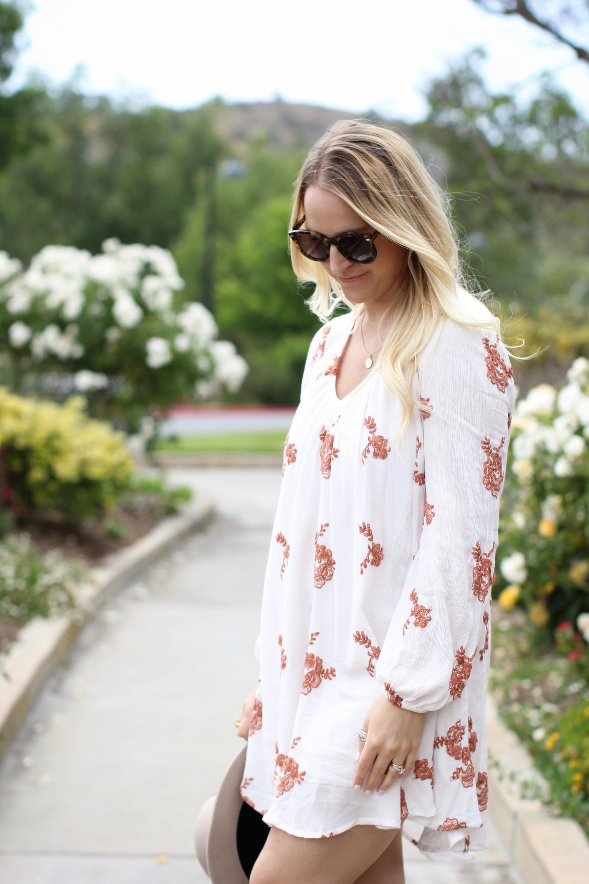 Floral Accents Purely Chic