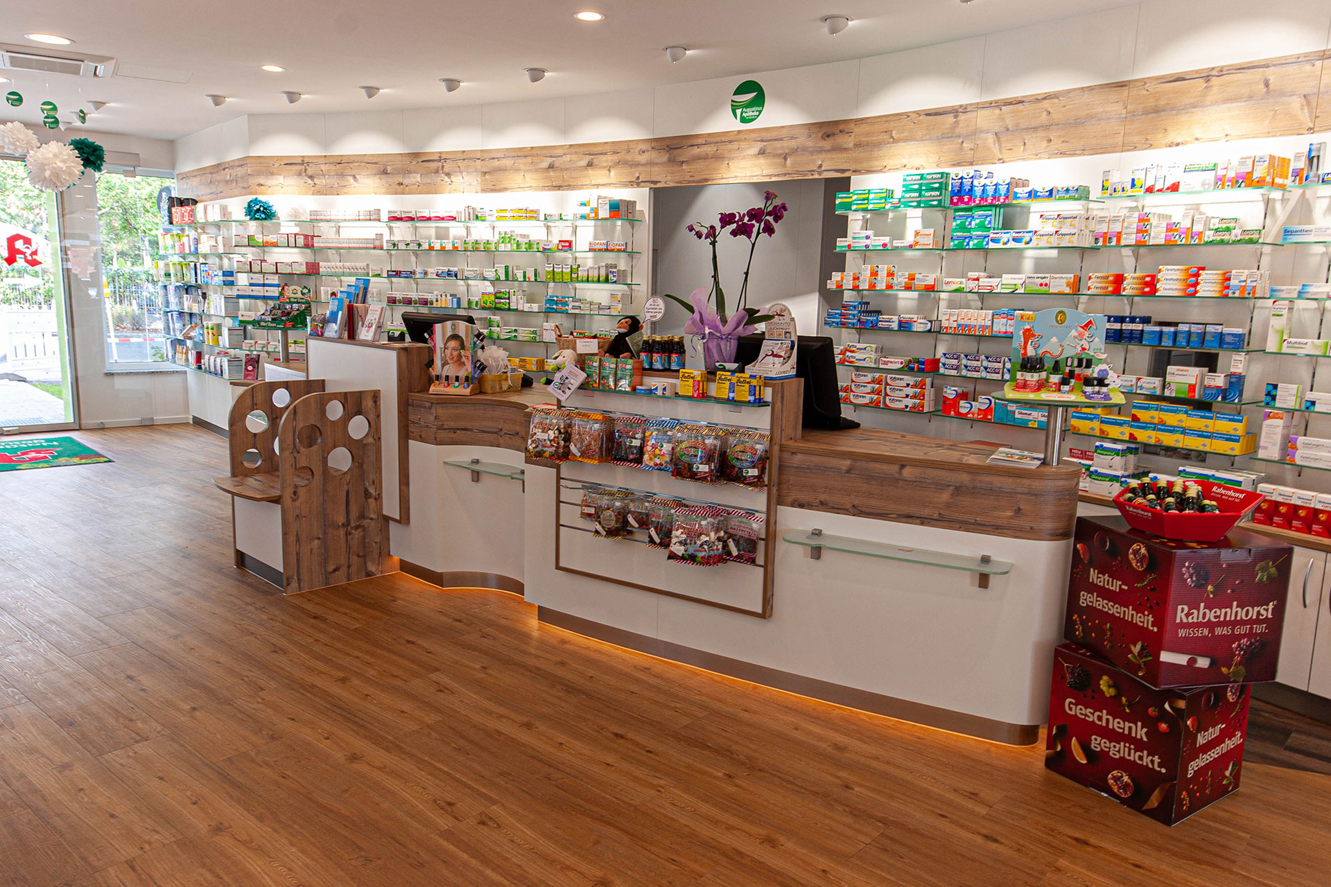 Augustinus Apotheke am Klinikum Weiden Schmid Apothekenbau