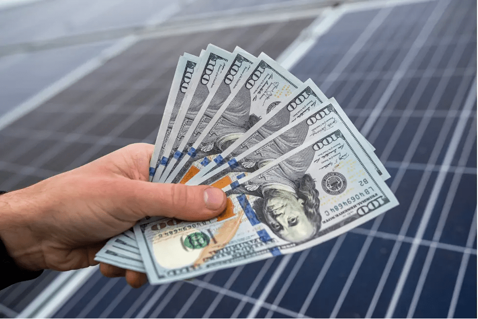 Is commercial solar energy profitable?