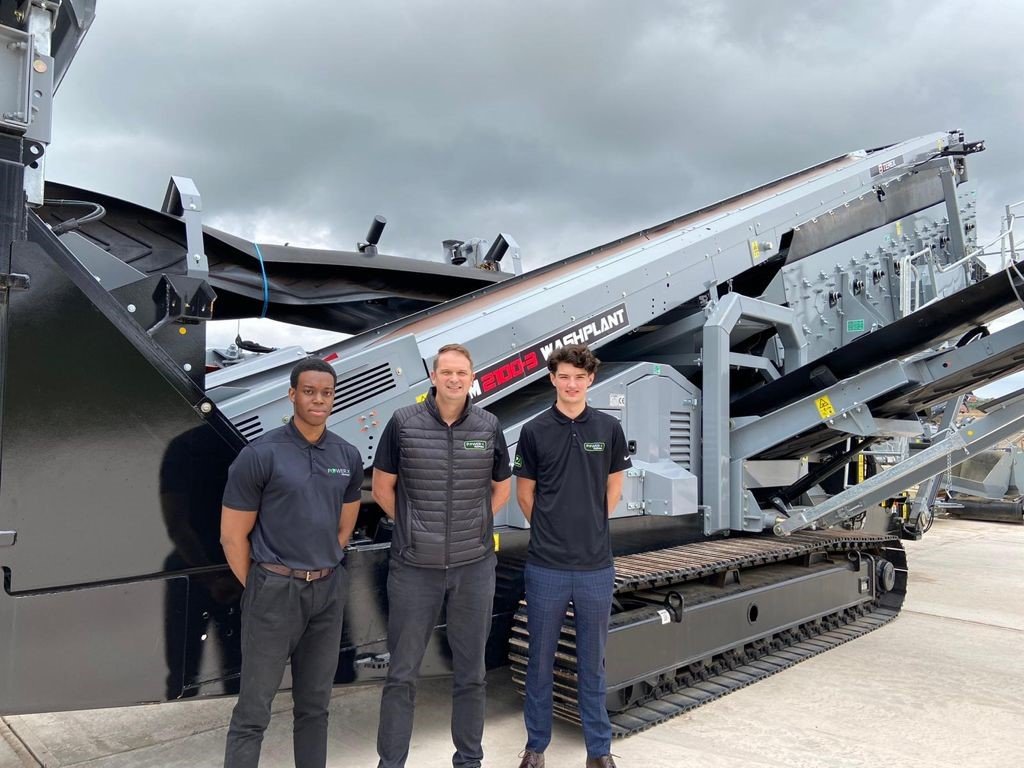 Two New Apprentices Join PowerX Equipment PowerX Equipment