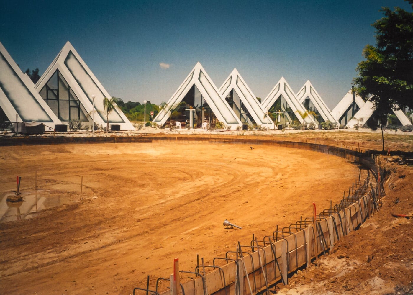 Pyramid villas Fort Myers since 1997 Pyramids in Florida