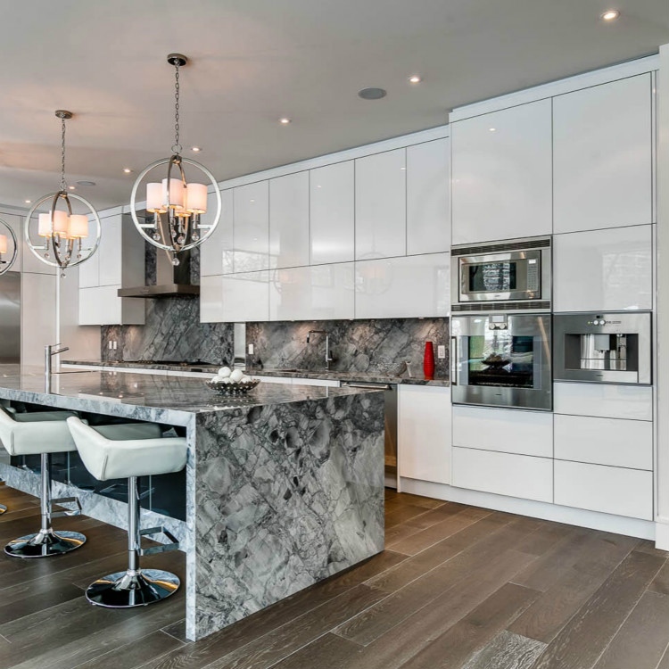 Customized White Lacquer Kitchen