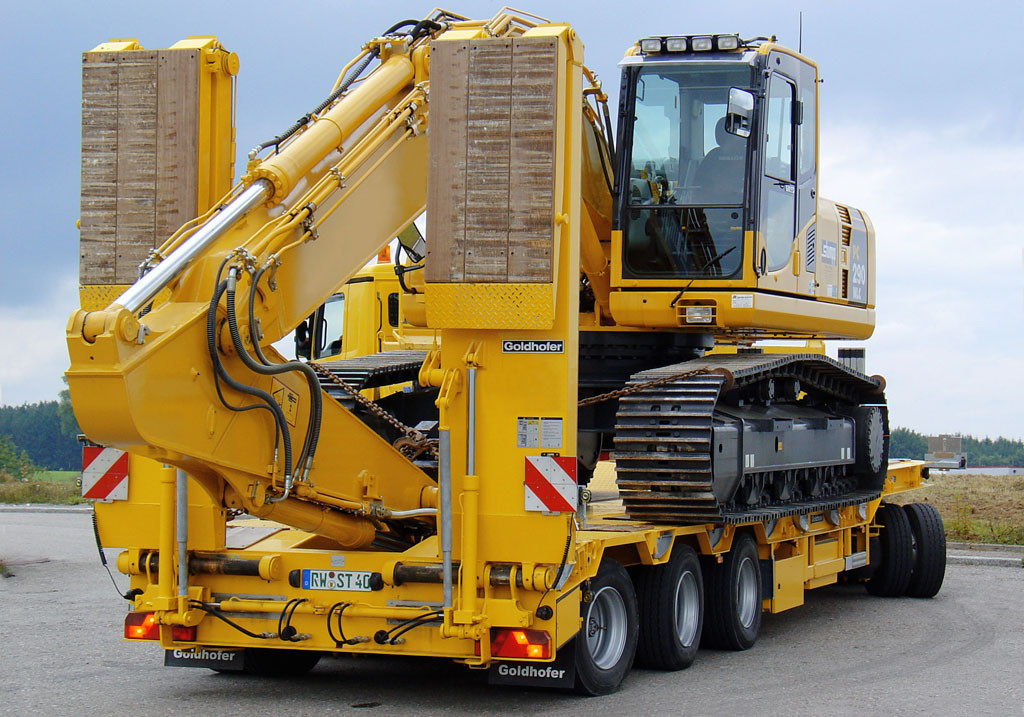 Heavy Equipment Towing Qatar Car Towing Call us now 66301144