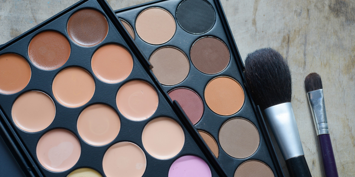 QC's Guide to Building Your Makeup Artistry & Master Makeup Artistry