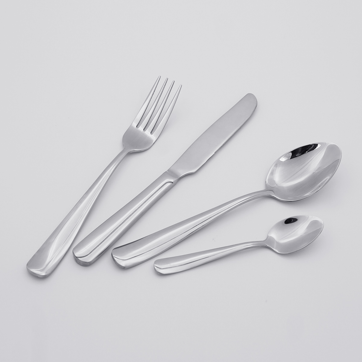 Wholesale Modern Italian Silverware 18/8 Stainless Steel Cutlery Set