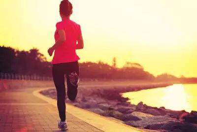 慢跑
