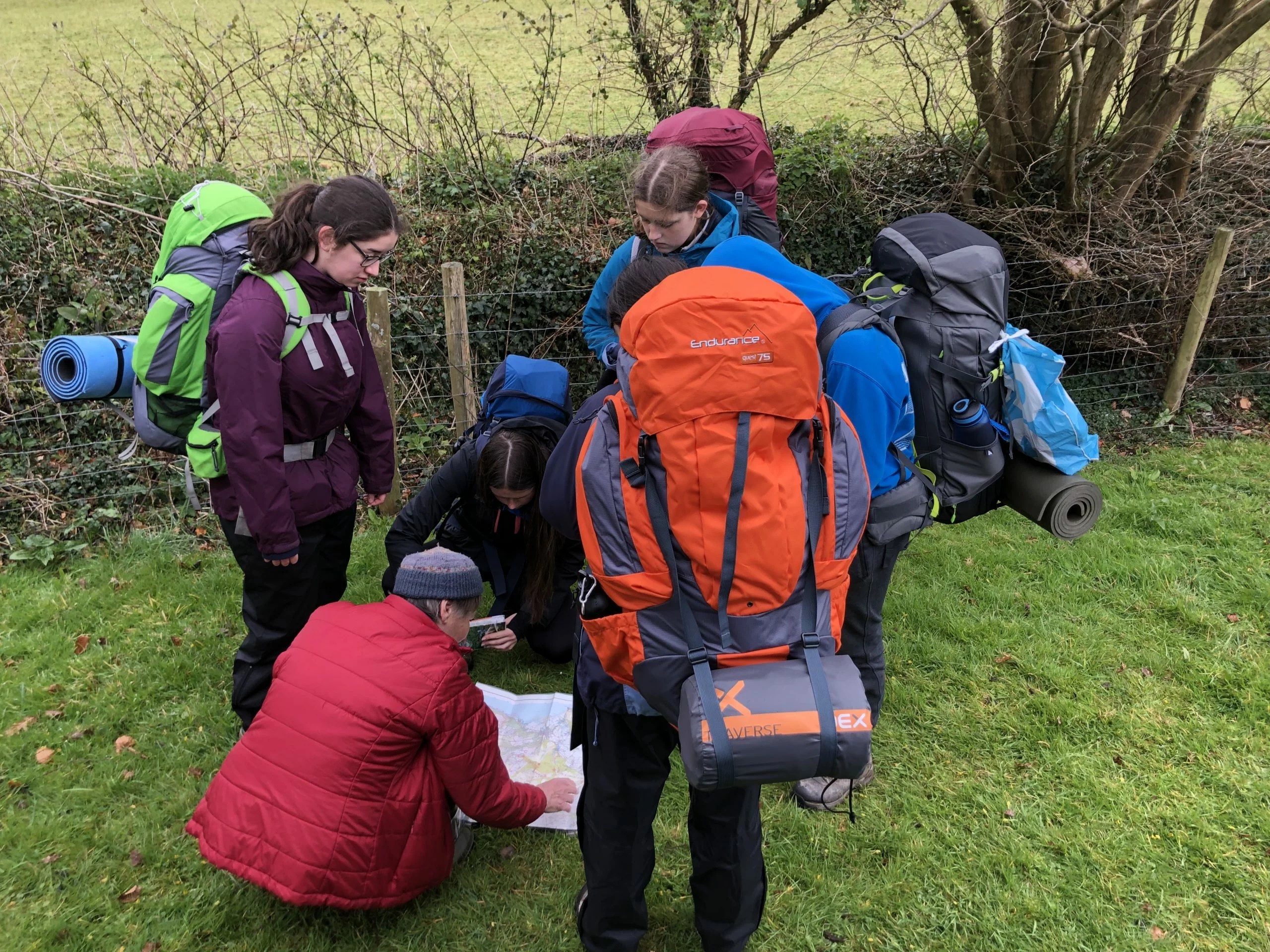 Aggregate 147+ dofe bag super hot kidsdream.edu.vn