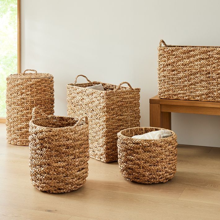 Straw Basket Round Water Hyacinth Wicker Basket Organizer Storage Box